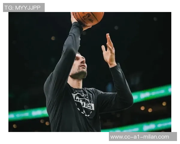 马祖拉称赞武切维奇表现提升注重细节让他更加从容自信